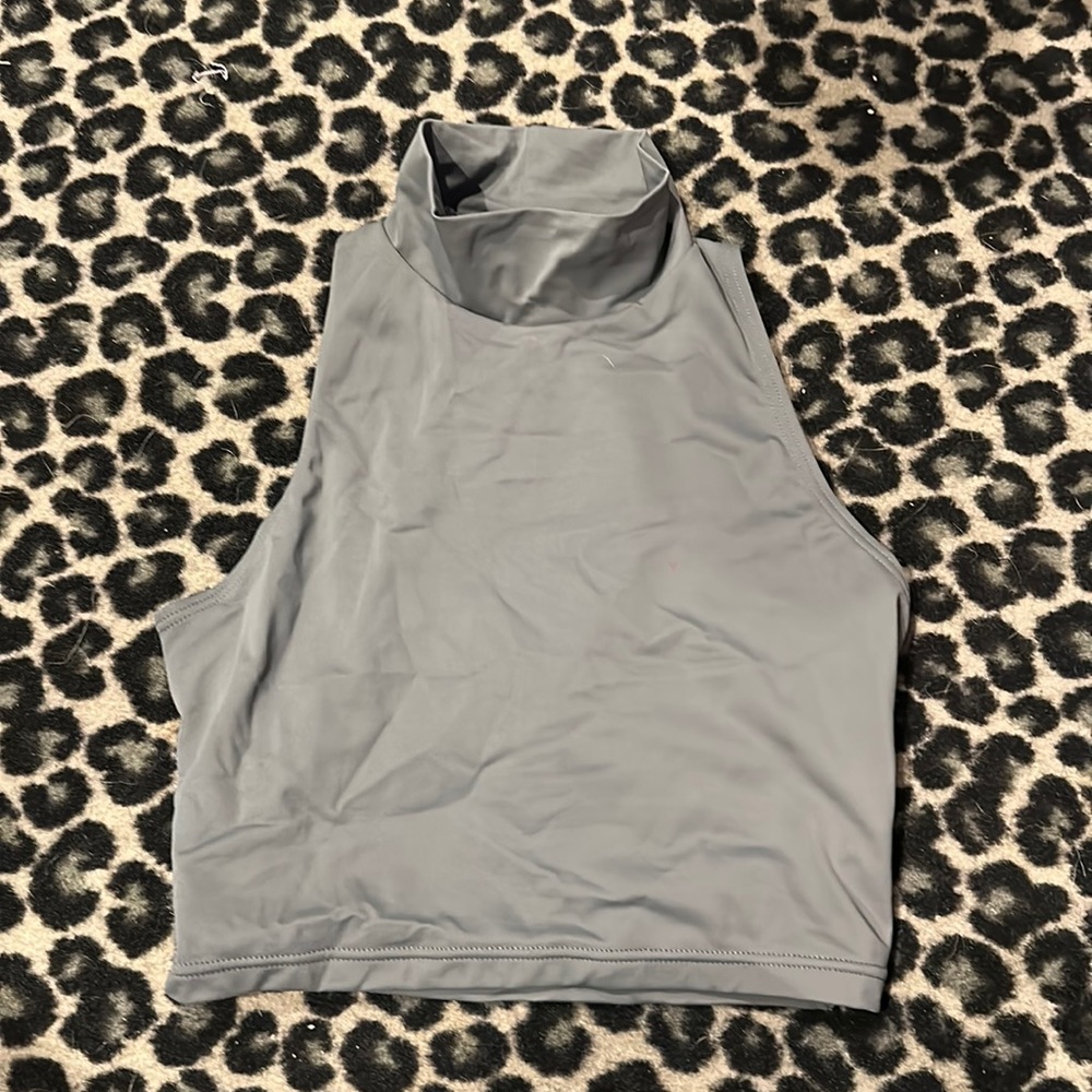 Gray athletic tank top